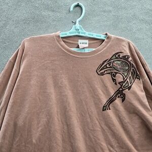 Crazy Shirts Men Shirt XL Pink Logo Embroidery Graphic Shark Hawaiian